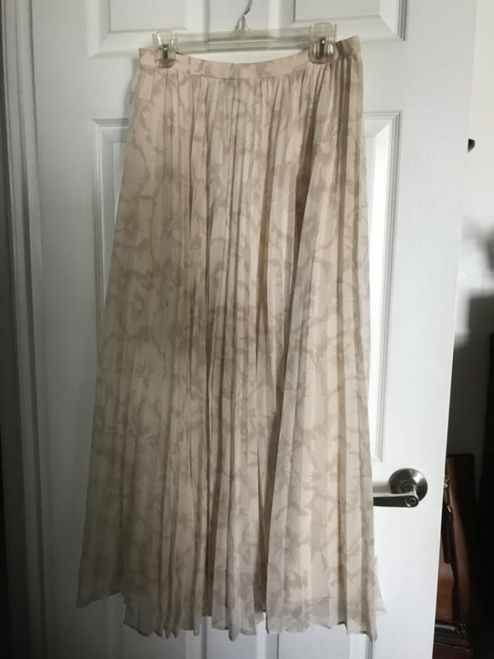 Banana republic new with tags midi skirt